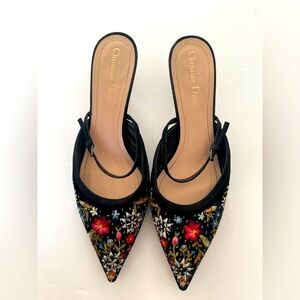 Christian Dior Black Velvet Embroidered Dioreve kitten heel mules EU 40.5
